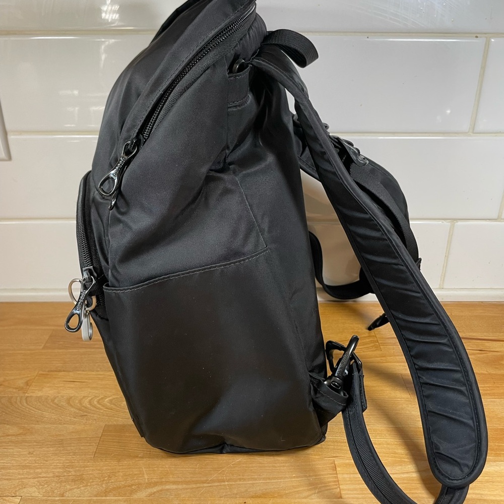 Pacsafe CS-300 Black Women's Backpack w RFID and Safety Features